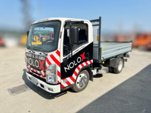 Furgoni-Cassonati-Isuzu-Nolo-X-Como-Erba-Milano-Monza-Noleggi-Macchine-Edili-Image-2025-06-25-at-16.38.29-3